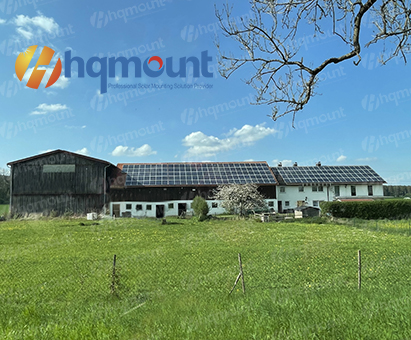 Projekt systemu montażu słonecznego na dachu dachowym o mocy 150 kW
