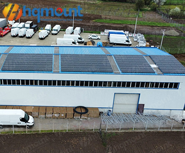  1MW rąbek stojący Klip  Lok  406 projekt montażu paneli słonecznych na dachu metalowym